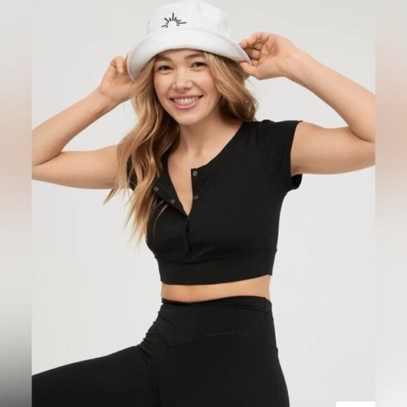 Aerie OFFLINE By Aerie Real Me Henley Crop Tee in black size large - Picture 1 of 9